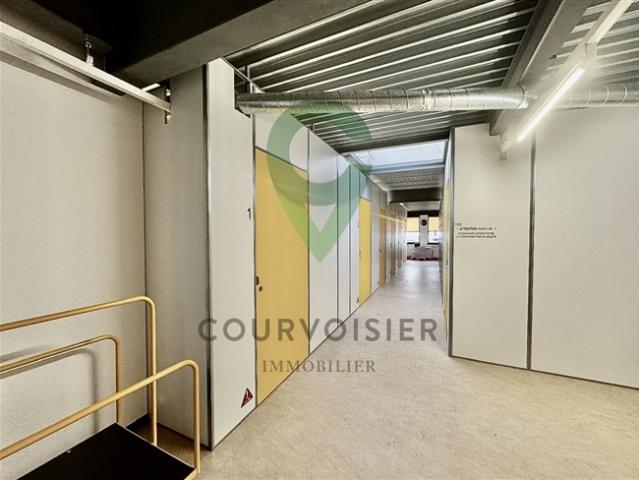Büro kaufen in Aubonne, Waadt