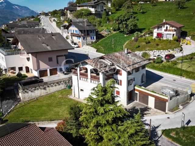 Einfamilienhaus kaufen in Lens, Wallis