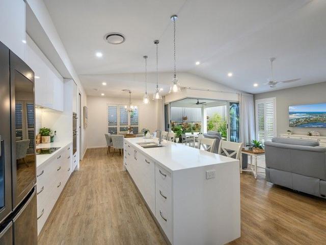 Villa for sale in Kings Creek, Queensland