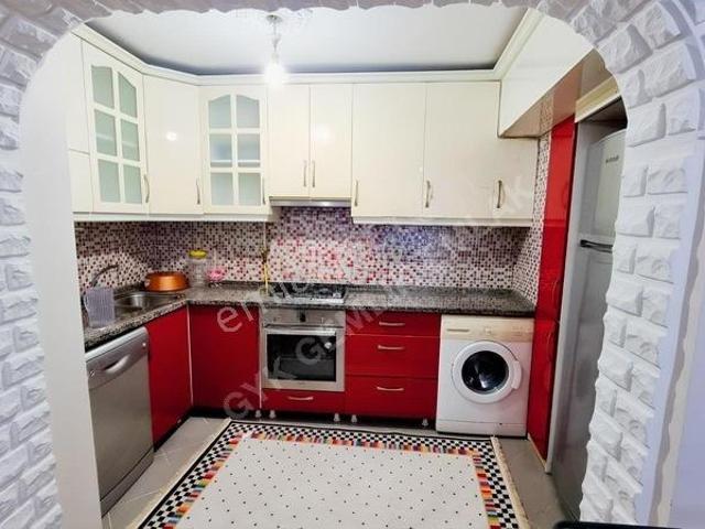 Eşref Dinçer, Gemlik içerisinde kiralık mülk