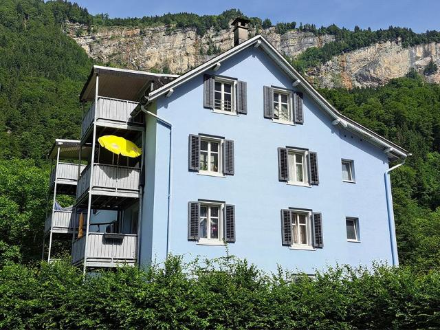 Immobilie kaufen in Rüti (GL), Glarus