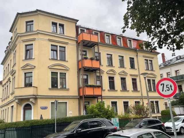 Dachgeschosswohnung mieten in Cotta, Dresden