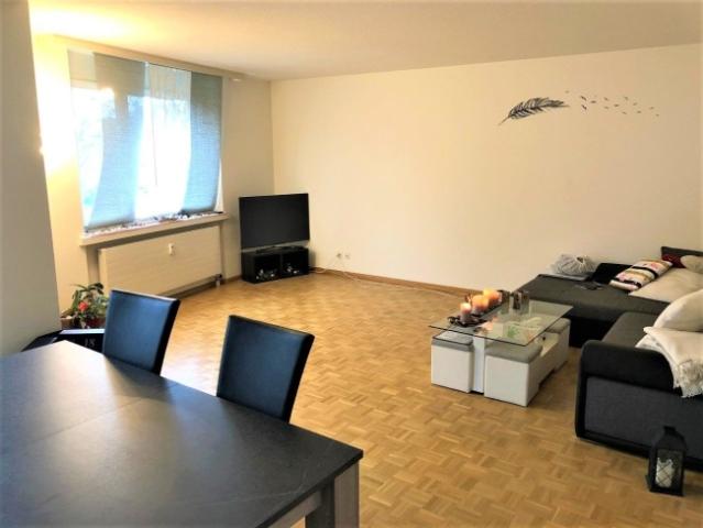 Etagenwohnung mieten in Bottmingen