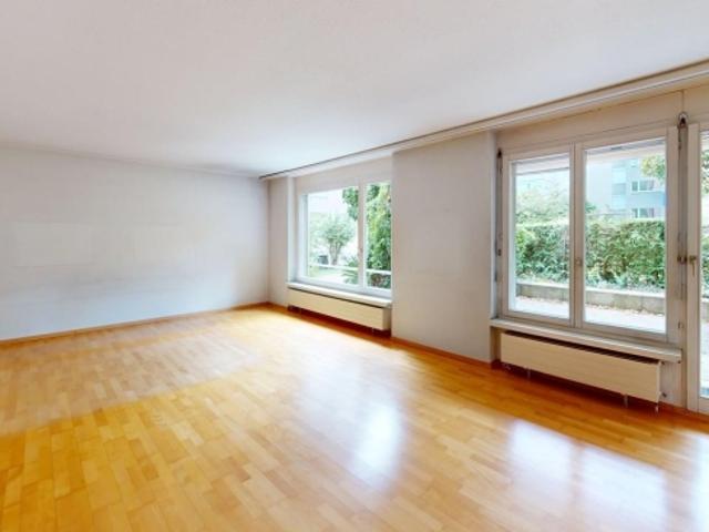 Wohnung mieten in Einigen, Zürich