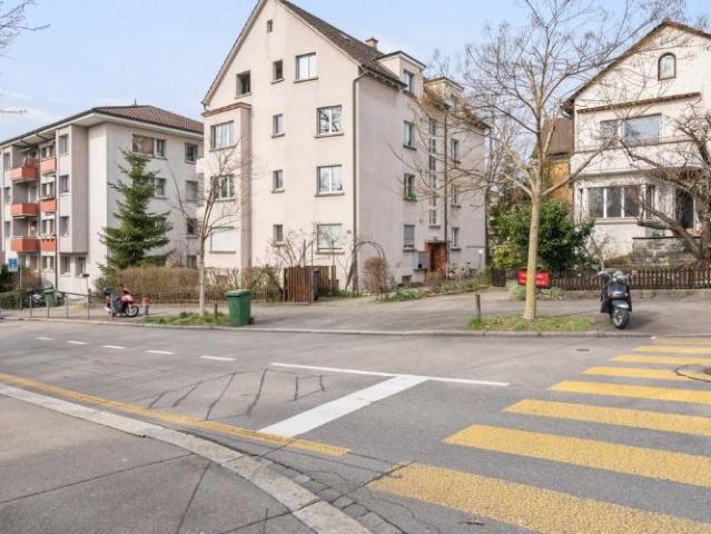 Apartment mieten in Einigen, Zürich