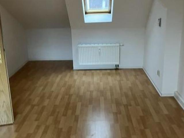 Etagenwohnung mieten in Zwickau