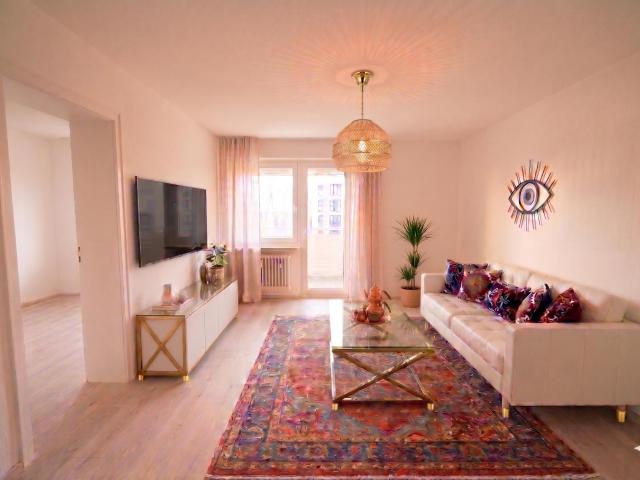 Wohnung kaufen in Thalkirchen-Obersendling-Forstenried-Fürstenried-Solln, München