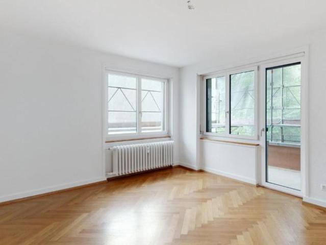 Apartment mieten in Einigen, Zürich