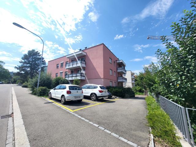 Apartment mieten in Einigen, Zürich