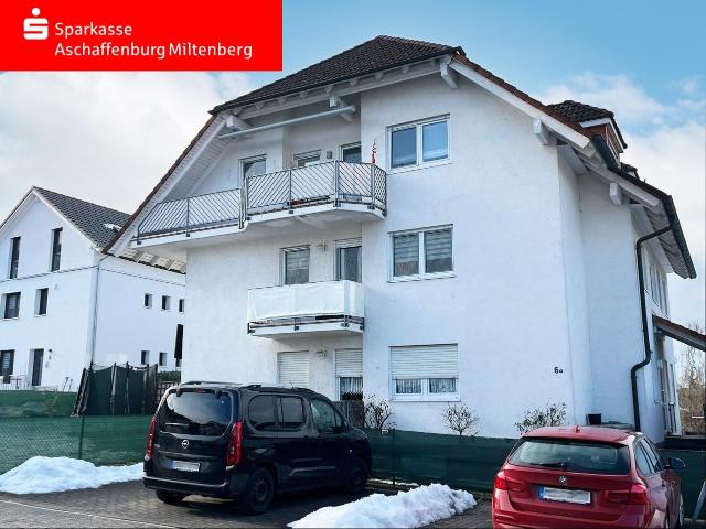 Dachgeschosswohnung kaufen in Sulzbach, Bayern