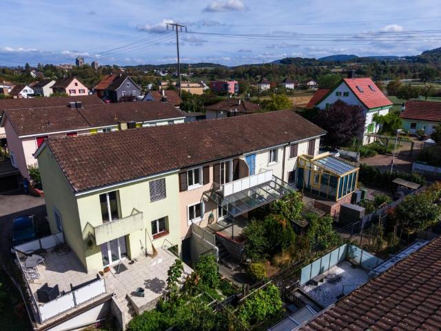 Reihenfamilienhaus kaufen in Pratteln Längi, Pratteln