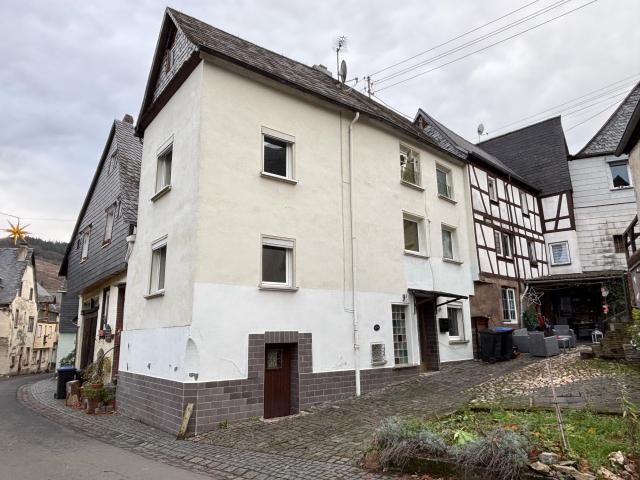 Villa kaufen in Enkirch, Rheinland-Pfalz