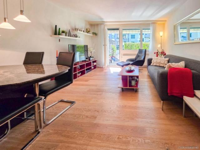 Wohnung kaufen in Spreitenbach, Aargau