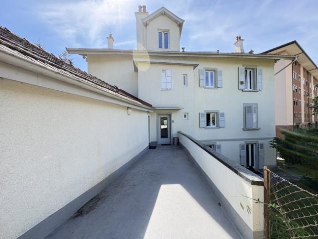 Büro mieten in Vevey, District de la Riviera-Pays-d’Enhaut