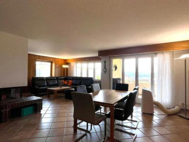 Wohnung kaufen in Oberrohrdorf, Aargau
