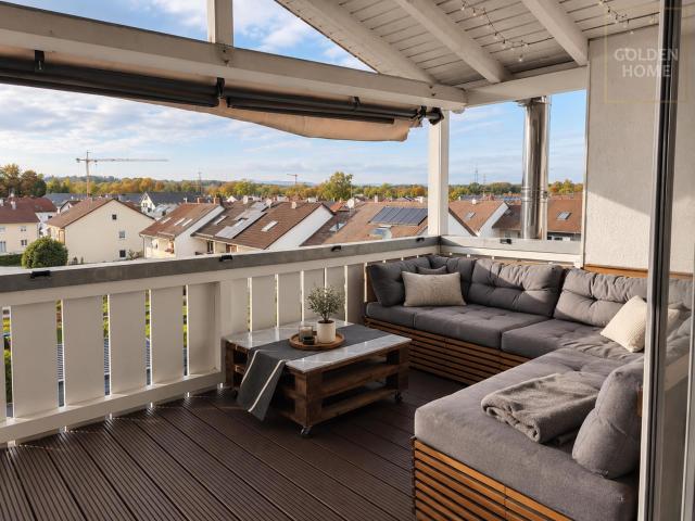 Dachgeschosswohnung kaufen in Wullenstetten, Senden