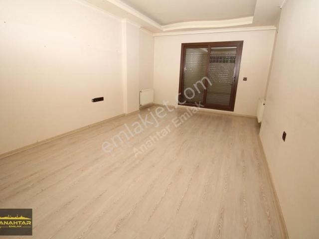 Karabağlar, İzmir içerisinde kiralık mülk