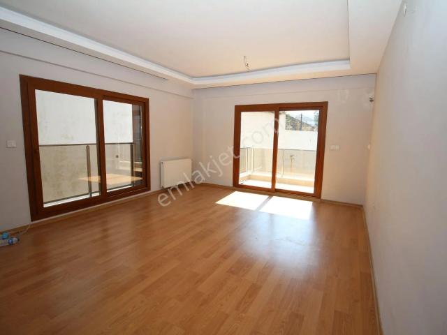 Maliyeciler Mahallesi, Karabağlar içerisinde kiralık mülk