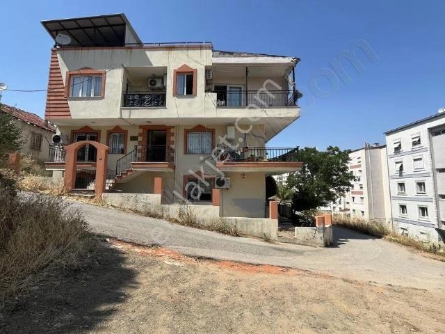 Karabağlar, İzmir içerisinde satılık mülk