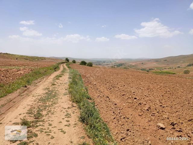 Uludere Mahallesi, Tepebaşı içerisinde satılık Arsa