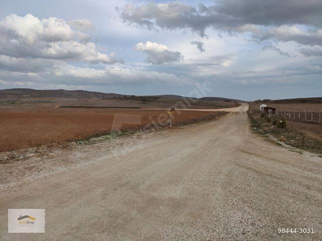 Karaçobanpınarı Mahallesi, Tepebaşı içerisinde satılık Arsa