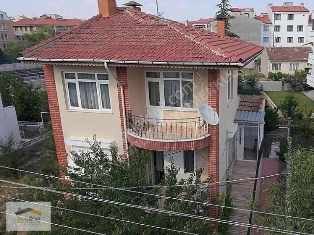 Tepebaşi içerisinde satılık Villa
