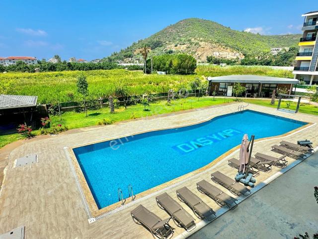 Pazarcı Mahallesi, Gazipaşa içerisinde satılık mülk