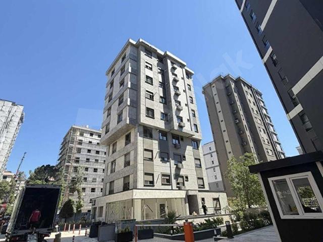 Kadiköy, İstanbul içerisinde satılık Dükkan