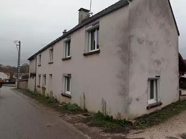 Maison vente à Montbard, Genay