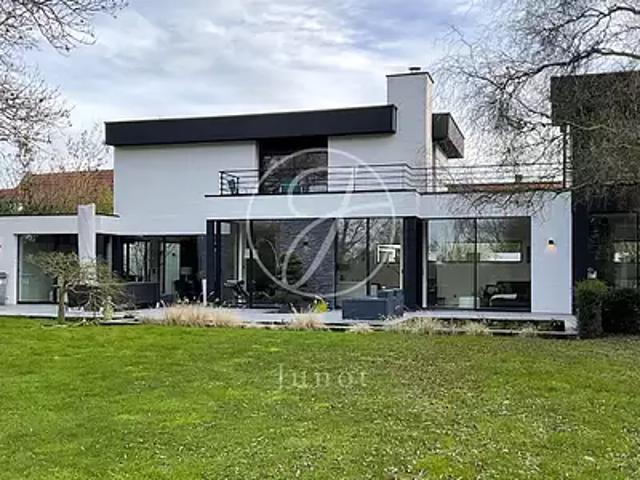 Maison vente à Lille, Genech