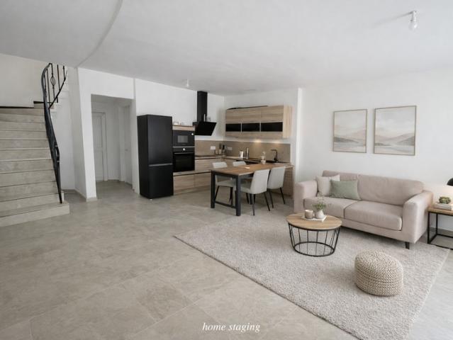 Maison vente à Nîmes, Générac
