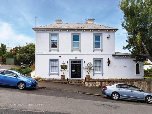 Townhouse for sale in Battery Point