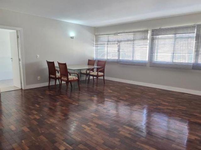 Apartamento venda em Região Geográfica Imediata do Distrito Federal, Região Integrada de Desenvolvimento do Distrito Federal e Entorno