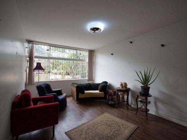 Apartamento venda em Região Geográfica Imediata do Distrito Federal, Região Integrada de Desenvolvimento do Distrito Federal e Entorno
