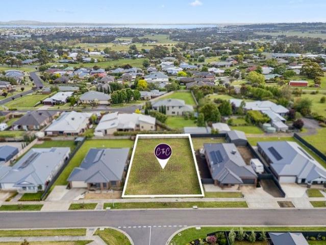 Land for sale in Elliminyt, Victoria