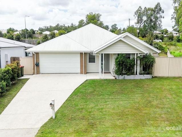 House for sale in Gleneagle, Scenic Rim Regional