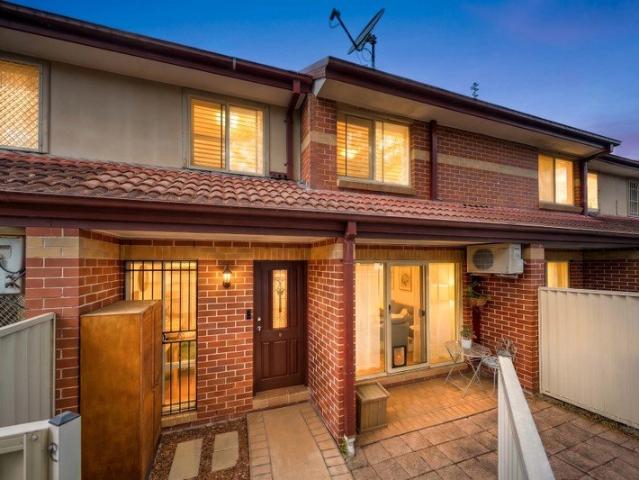 Townhouse for sale in Sydney, New South Wales