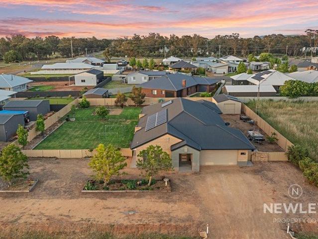 House for sale in Lockhart, Lockhart Shire Council