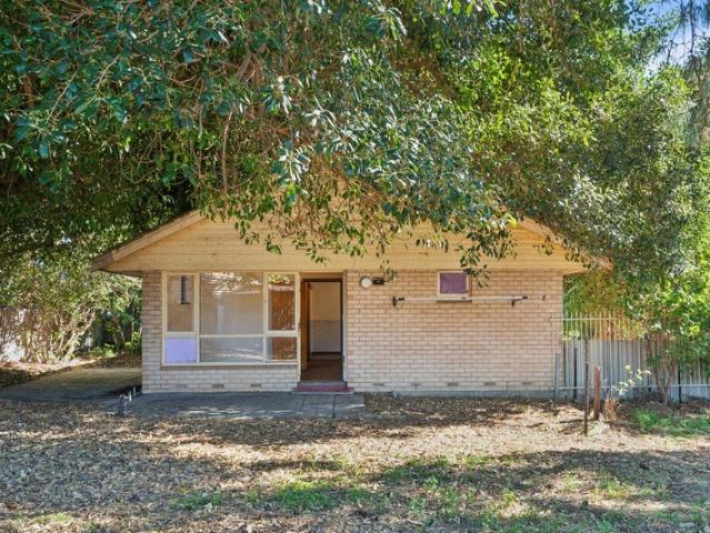 House for sale in Mount Nasura, Western Australia