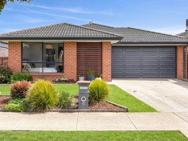 House for sale in Warralily Springs, Geelong