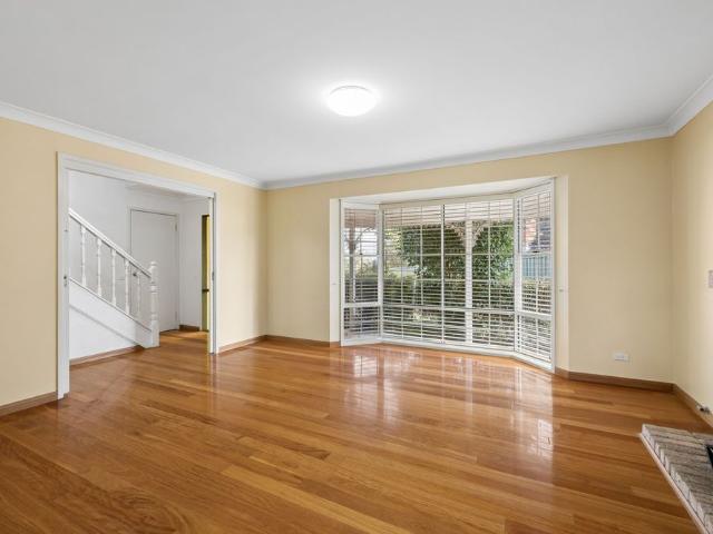 House for rent in Crestwood, Sydney