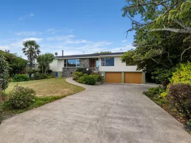 House for sale in Taranaki