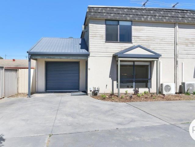 House for sale in Lavington, Albury