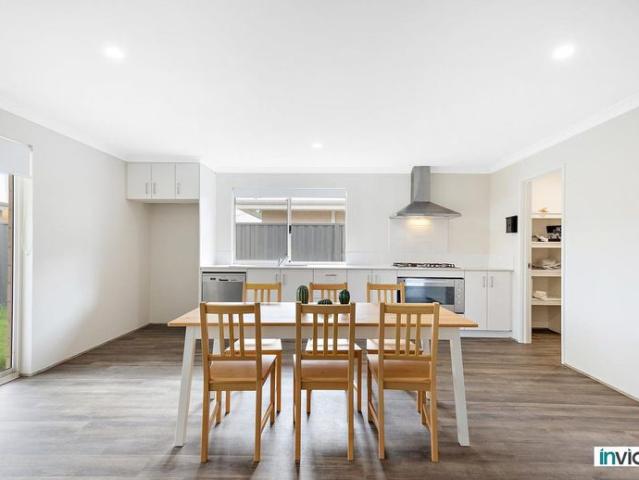 Granny Flat for rent in Hilbert, Western Australia