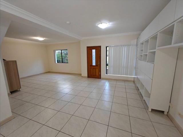 Townhouse for rent in Sydney, New South Wales