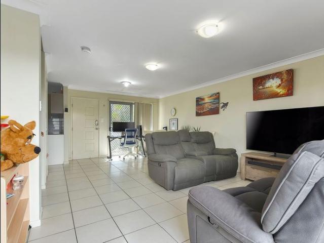 Townhouse for rent in Methul, Queensland