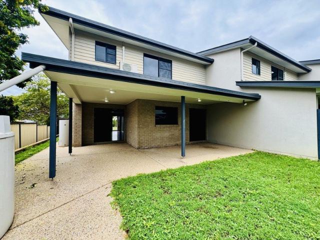 Townhouse for sale in Moranbah, Queensland