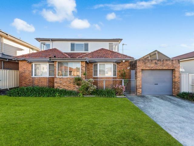 House for sale in Wollongong West, New South Wales