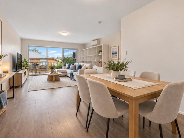 Apartment for sale in Coorparoo, Greater Brisbane