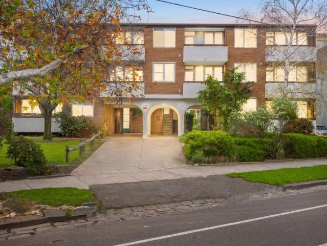 Apartment for sale in Camerons Creek, Victoria